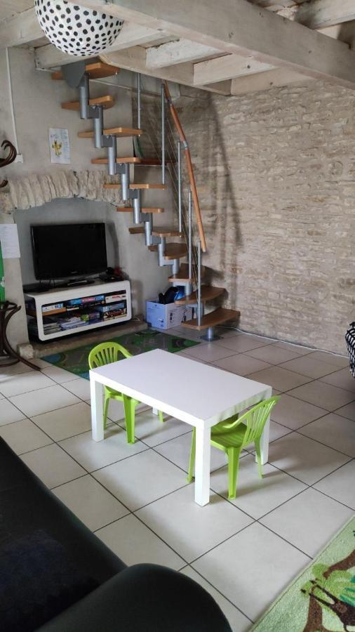 Holiday Home Aqueducienne Ahuy Buitenkant foto