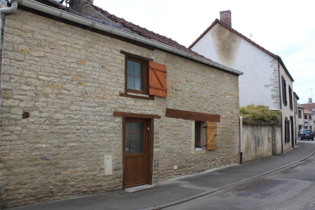 Holiday Home Aqueducienne Ahuy Kamer foto